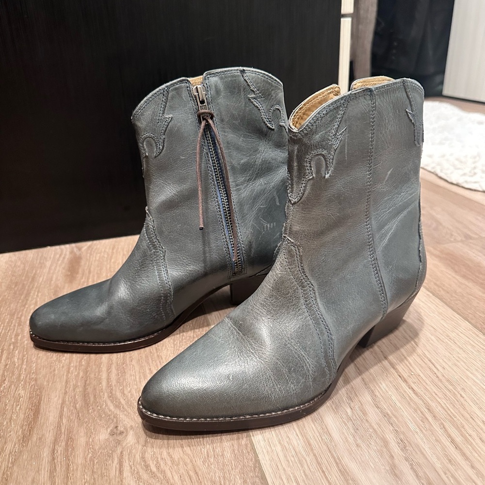 FREE PEOPLE New Frontier Western Boots in Stargazer 38